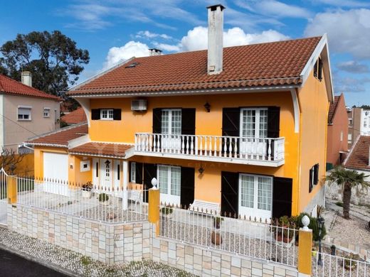 Luxury home in Odivelas, Lisbon