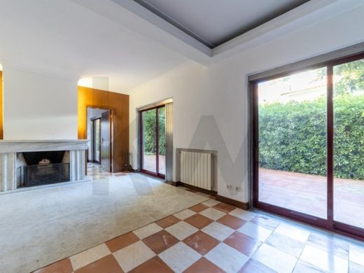 Luxus-Haus in Oeiras, Lissabon