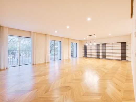 Apartamento - Santo António, Lisboa