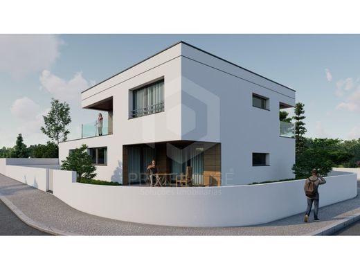 Einfamilienhaus in Setúbal, Distrito de Setúbal