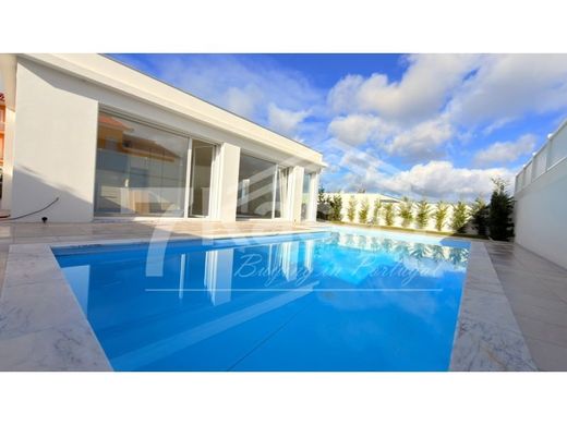 Luxus-Haus in Lourinhã, Lissabon