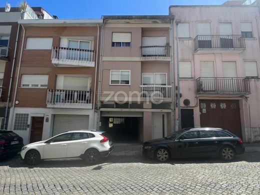 公寓楼  波圖, Porto