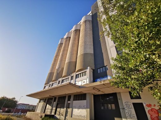 Residential complexes in Caldas da Rainha, Distrito de Leiria