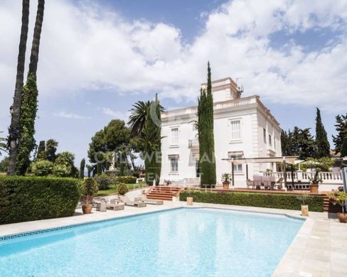 Villa in Esplugues de Llobregat, Province of Barcelona