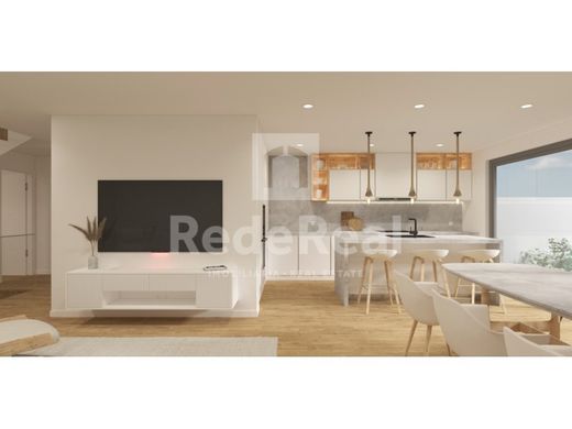 Casa di lusso a Faro, Distrito de Faro