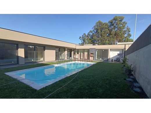 Luxus-Haus in Vila Verde, Distrito de Braga