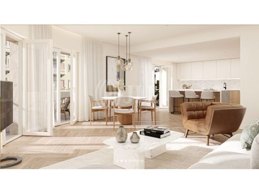 아파트 / Avenidas Novas, Lisbon