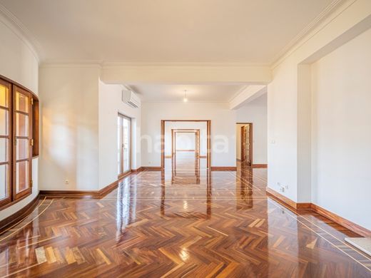 Квартира, Avenidas Novas, Lisbon