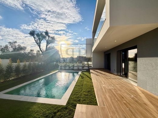 Элитный дом, Cascais, Distrito de Lisboa