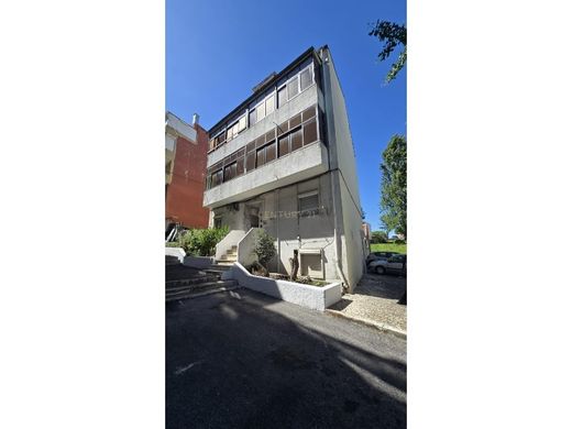 Жилой комплекс, Амадора, Amadora