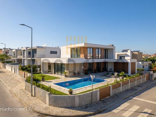 Luxury home in Caldas da Rainha, Distrito de Leiria