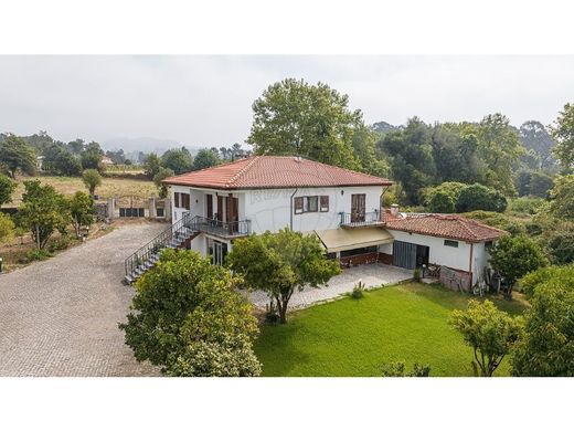 Amares, Distrito de Bragaの高級住宅