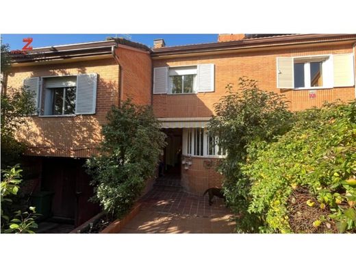 Смежная Вилла, Лас-Росас-де-Мадрид, Provincia de Madrid