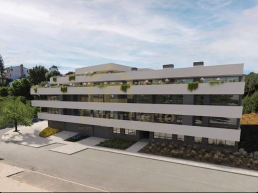 Daire Sesimbra, Distrito de Setúbal