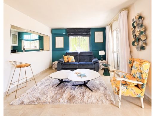 Semidetached House in Estepona, Malaga