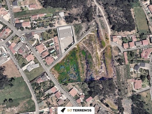 Grond in Oliveira de Azeméis, Distrito de Aveiro