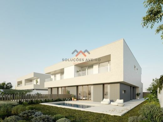 Semidetached House in Aveiro