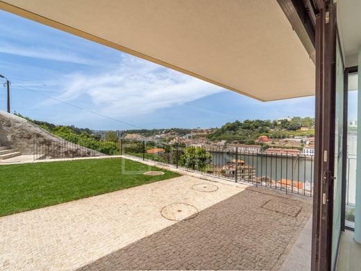 Luxe woning in Vila Nova de Gaia, Distrito do Porto