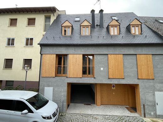 Casa de lujo en Viella Mitg Arán, Lérida