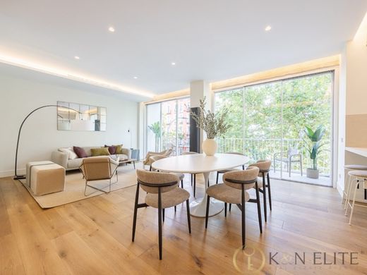 Apartment / Etagenwohnung in Madrid, Provinz Madrid