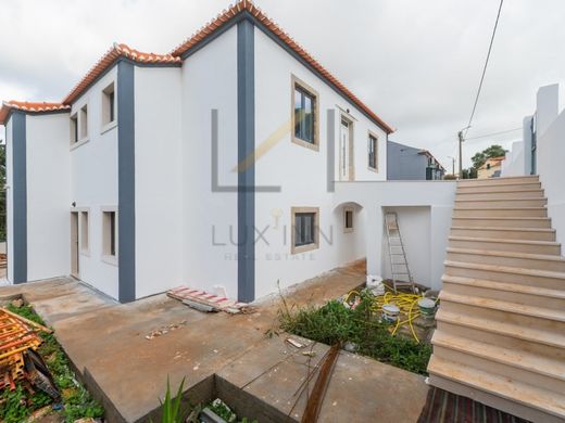 Vrijstaand huis in Cascais, Distrito de Lisboa