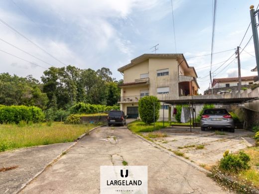 Luxe woning in Oliveira de Azeméis, Distrito de Aveiro