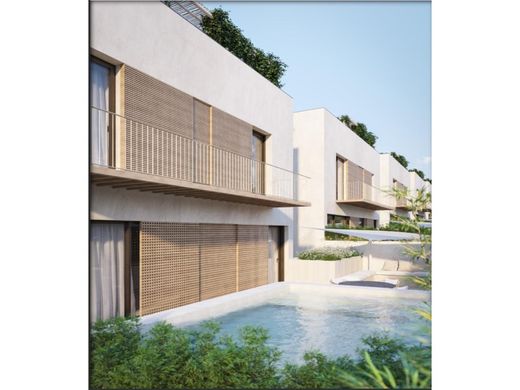 Detached House in Olhão, Distrito de Faro