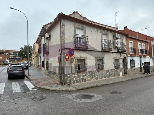 Paracuellos de Jarama, マドリッドの高級住宅