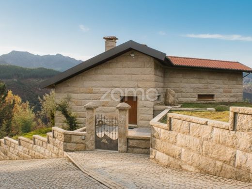 Luxury home in Vieira do Minho, Distrito de Braga