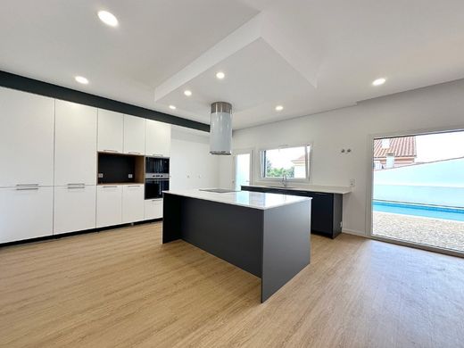 منزل ﻓﻲ Setúbal, Distrito de Setúbal