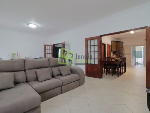 Casa Unifamiliare a Seixal, Distrito de Setúbal