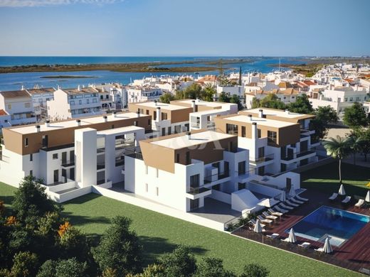 Apartment / Etagenwohnung in Tavira, Distrito de Faro