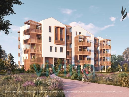 Mehrfamilienhaus in Denia, Alicante