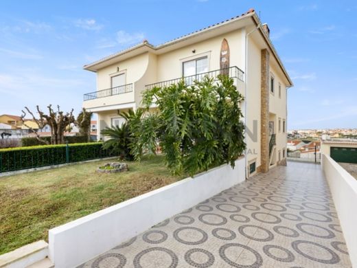 Элитный дом, Lourinhã, Distrito de Lisboa