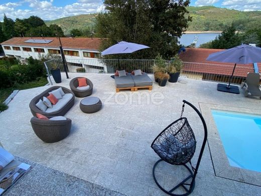 Casa de lujo en Montalegre, Vila Real