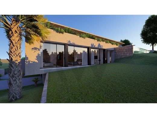 Luxus-Haus in Silves, Distrito de Faro