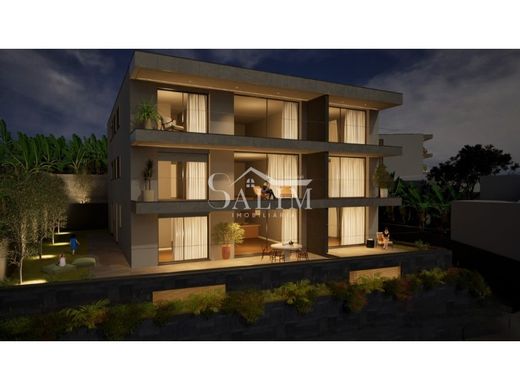 Διαμέρισμα σε Καμάρα ντε Λόμπος, Câmara de Lobos