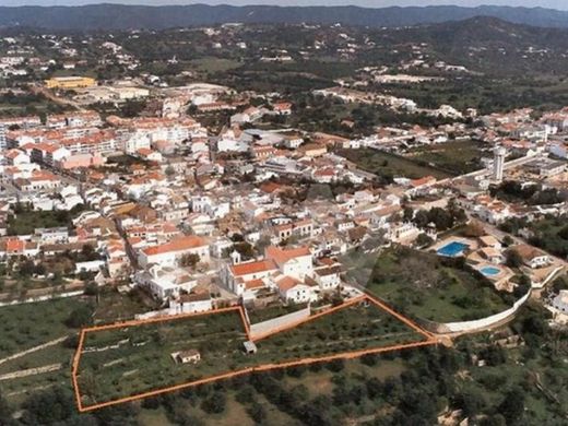 Grundstück in São Brás de Alportel, Distrito de Faro