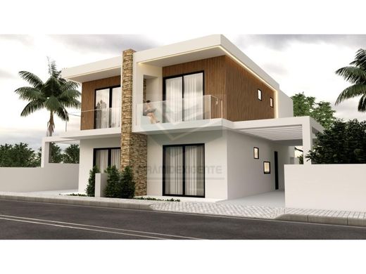 Villa Plurifamiliare a Seixal, Distrito de Setúbal