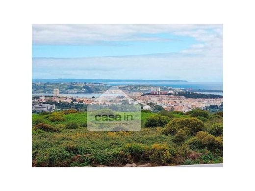 Dom jednorodzinny w Amadora, Distrito de Lisboa