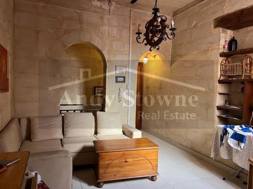 Semidetached House in Imsida, L-Imsida