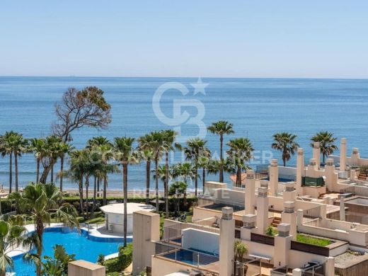 Penthouse in Estepona, Malaga