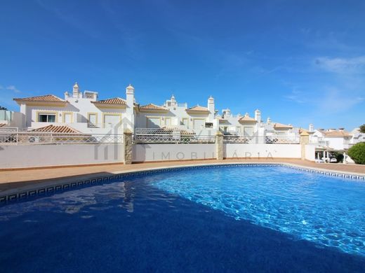 Villa Plurifamiliare a Albufeira, Distrito de Faro
