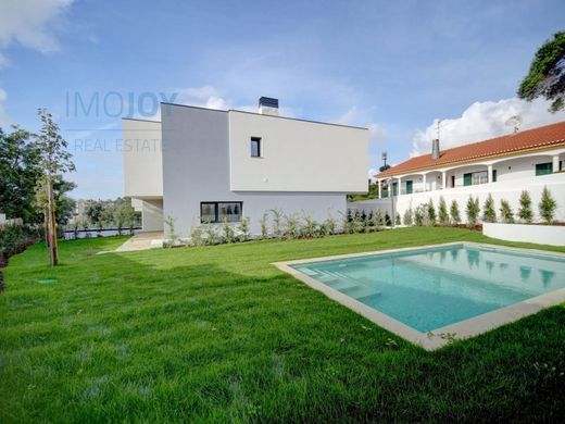 Luxury home in Cascais, Lisbon