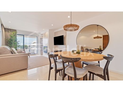 ローレ, Louléのアパートメント