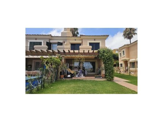 Villa in Alcaidesa, Cadiz