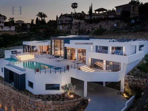 Luxury home in Estepona, Malaga