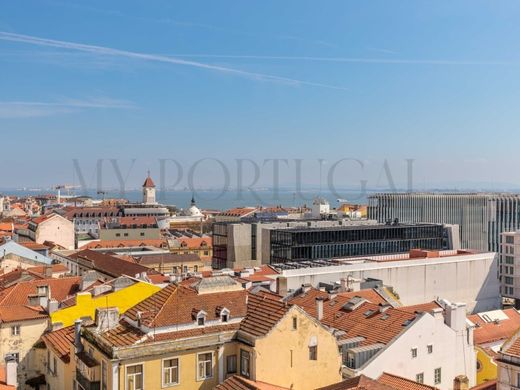Dublex Lizbon, Lisbon