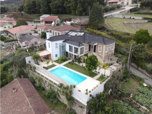 Luxus-Haus in Guimarães, Distrito de Braga
