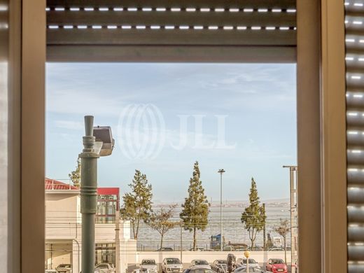 아파트 / São Vicente, Lisbon